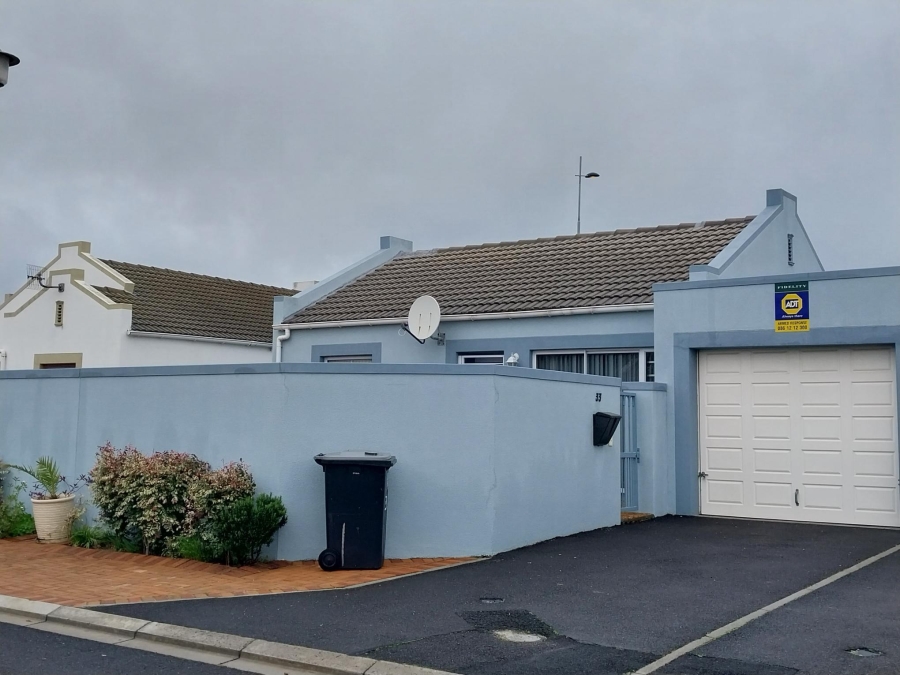 To Let 2 Bedroom Property for Rent in Sunningdale Western Cape